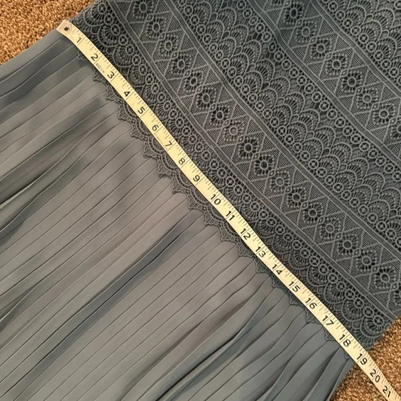 Loft Drop-Waist Dress - Picture 10 of 12